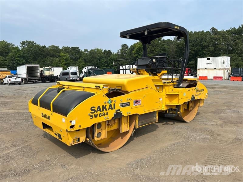 Sakai SW884 Double Drum Roller Οδοστρωτήρες διπλού κυλίνδρου
