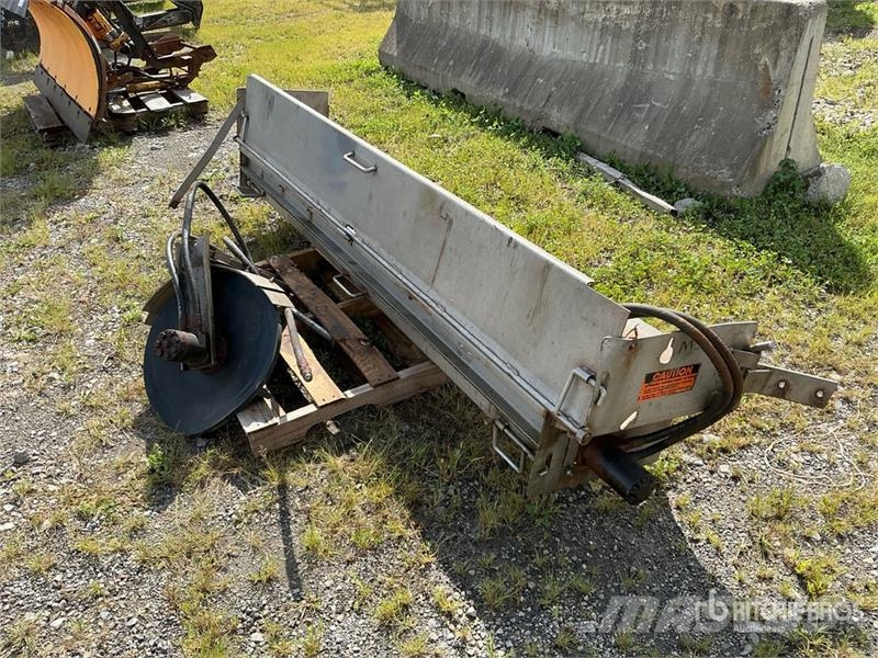 SaltDogg Salt Spreader Διαστρωτήρες άμμου και αλατιού