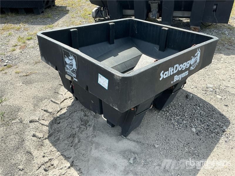  SaltDogg SHPE0750 Electric Poly Salt Spreader Sand and salt spreaders