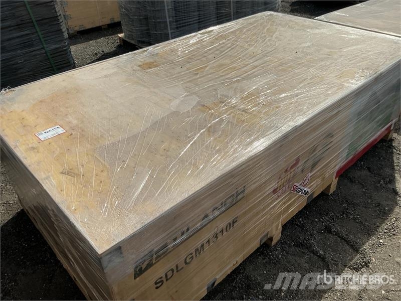 SDLGM1310F 13 ft x 10 ft Galvanized Metal Livestoc Other livestock machinery and accessories
