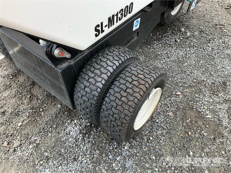  SDLOOL SL-M1300 Walk-Behind Mini Wheeled Dumper (U Site dumpers