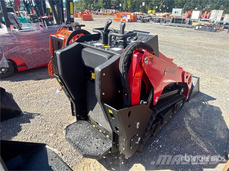SDLOOL SL-V1000 SKID STEER LOADER Skid Steer Loade Kompaktlaadurid
