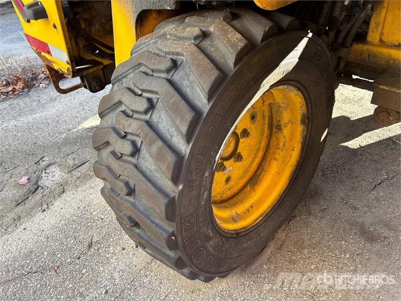Sellick STM-55PRK4-4W 5500 lb 3x3 Truck Mounted Forklift Horquillas elevadoras para camión