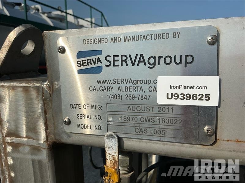 Serva CAS-005 Equipment-from-Calfrac-Well-Services Pompen en mixers