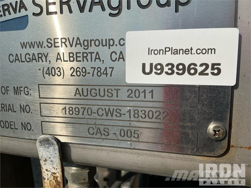 Serva CAS-005 Equipment-from-Calfrac-Well-Services Pompen en mixers