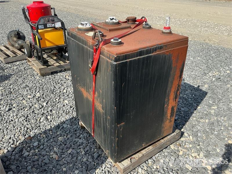 Skid Mounted Steel Coolant Tank Kütusemahutid