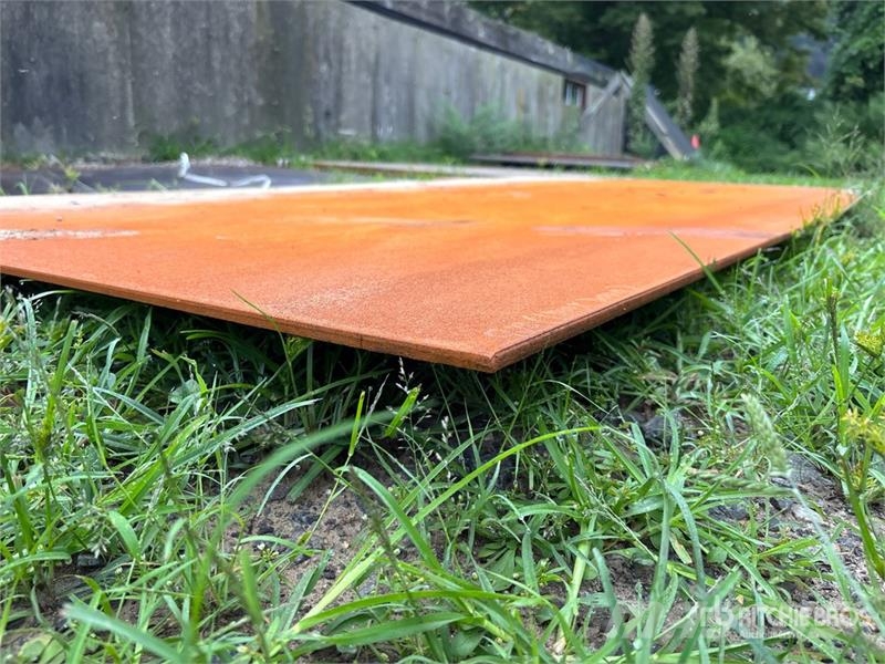 SKLP 5 ft x 10 ft (0.4 in Thick) Steel Plates (Unu Other components