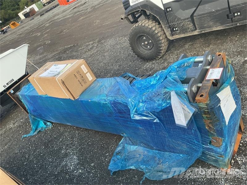 SKLP SK45T 2 Post 9920 lb Vehicle Lift (Unused) Ostalo za građevinarstvo