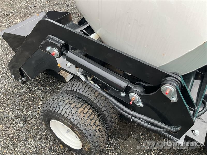  SKLP SL-MT800 Wheeled Mini Mixer Truck Concrete Bu ملحقات خرسانة