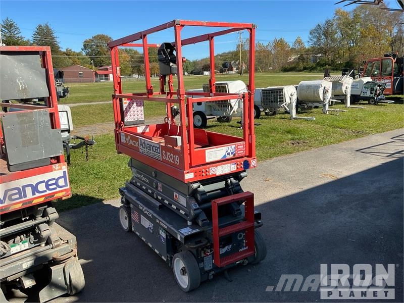 SkyJack SJ 3219 Electric Scissor Lift Scissor lifts