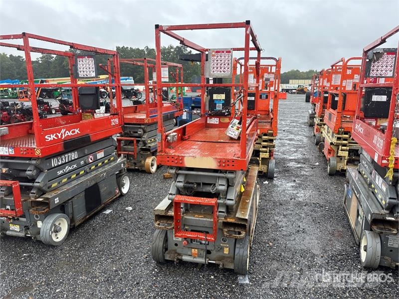 SkyJack SJ 3219 Electric Scissor Lift Škarjaste dvižne ploščadi