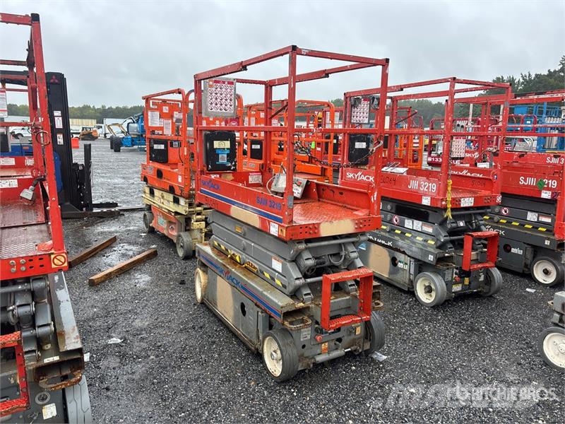 SkyJack SJ 3219 Electric Scissor Lift Škarjaste dvižne ploščadi