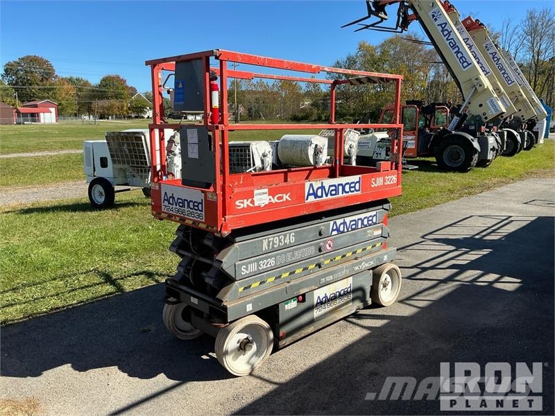 SkyJack SJ 3226 Electric Scissor Lift Scissor lifts