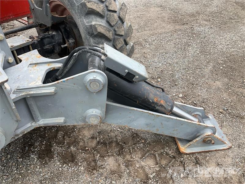 SkyJack SJ1056TH Telehandler Teleskopiskie manipulatori