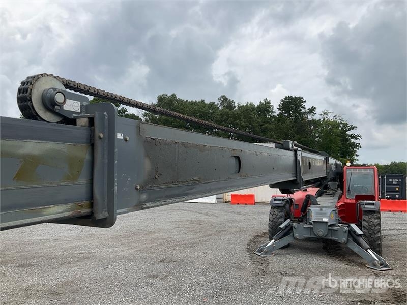 SkyJack SJ1056TH Telehandler Teleskopiskie manipulatori