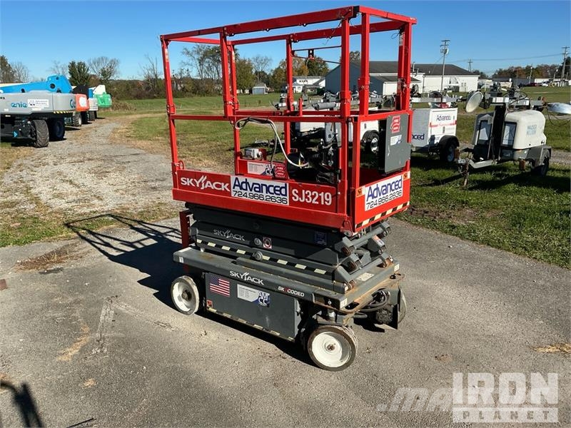 SkyJack SJ3219 Elevadores de tesoura
