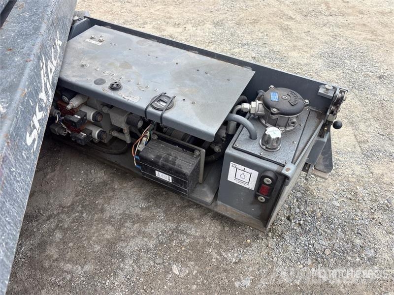 SkyJack SJ3219 Electric Scissor Lift Saksilavat