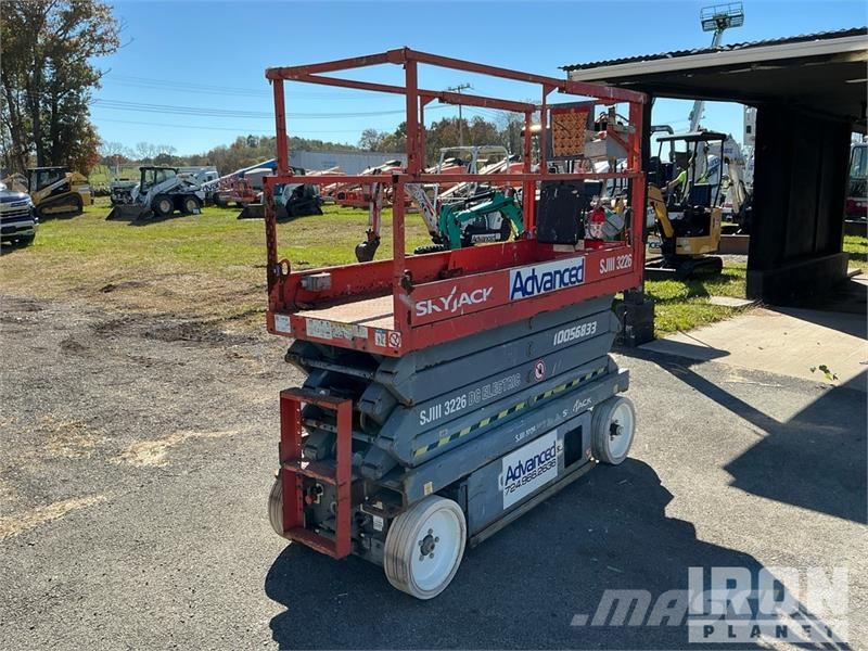 SkyJack SJ3226 Elevadores de tesoura