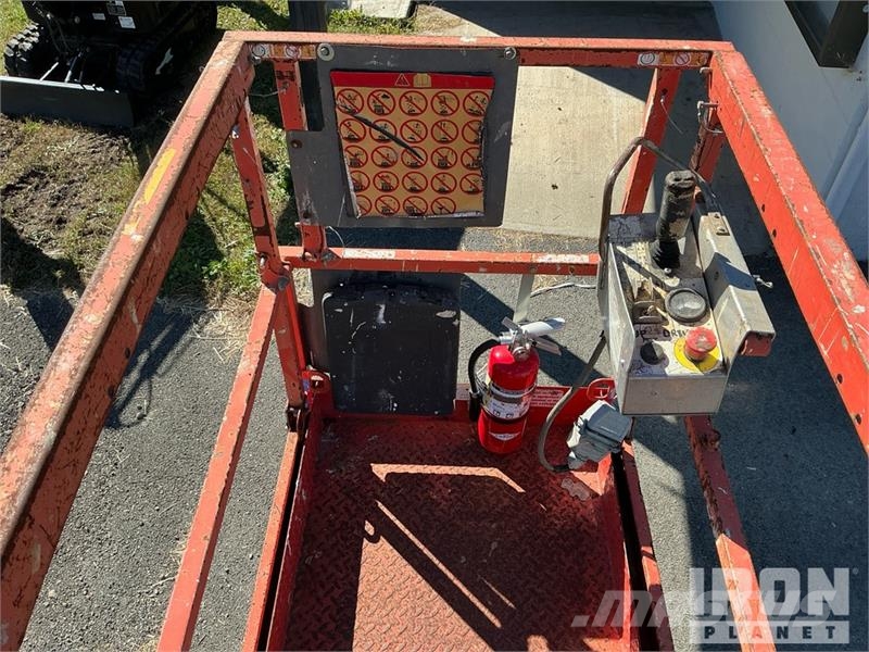 SkyJack SJ3226 Elevadores de tesoura
