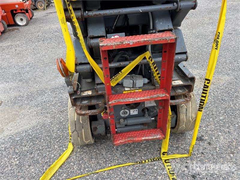 SkyJack SJ3226 Electric Scissor Lift Scissor lifts