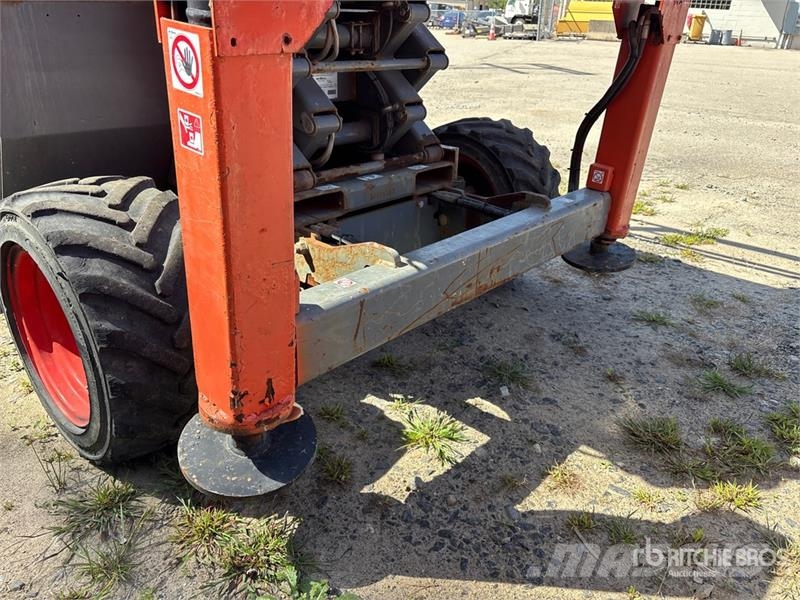 SkyJack SJ6832 RT Ножничные подъемники