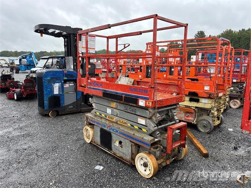 SkyJack SJIII-3219 Electric Scissor Lift Škarjaste dvižne ploščadi