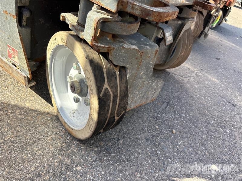 SkyJack SJIII 3219 Electric Scissor Lift Scheren-Arbeitsbühnen