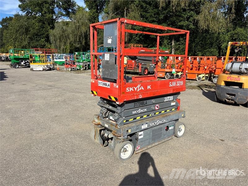 SkyJack SJIII 3219 Electric Scissor Lift Scheren-Arbeitsbühnen