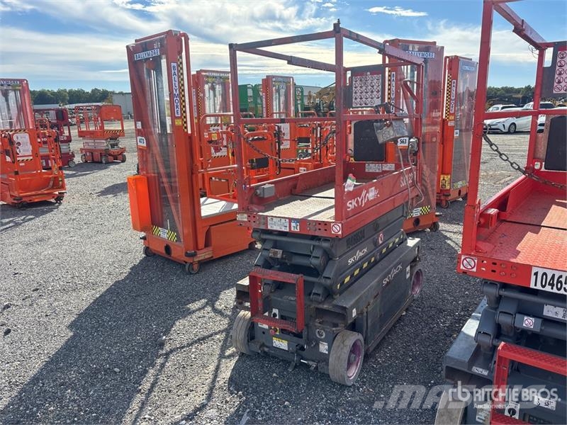 SkyJack SJIII 3219 Electric Scissor Lift Škaraste platforme