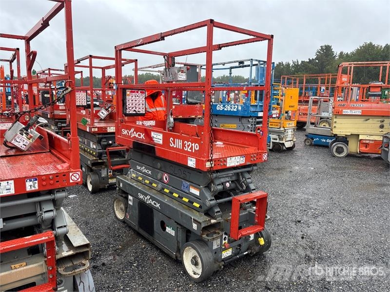 SkyJack SJIII-3219 Electric Scissor Lift Škarjaste dvižne ploščadi