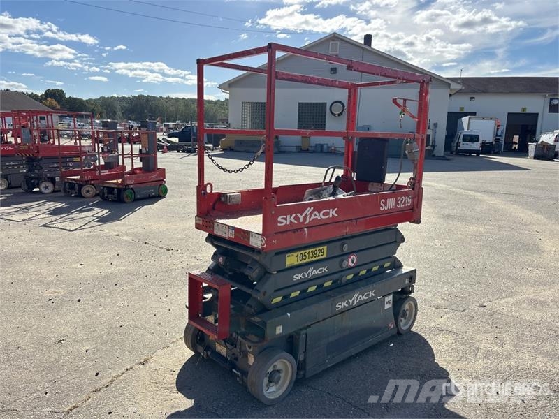SkyJack SJIII 3219 Electric Scissor Lift Škaraste platforme