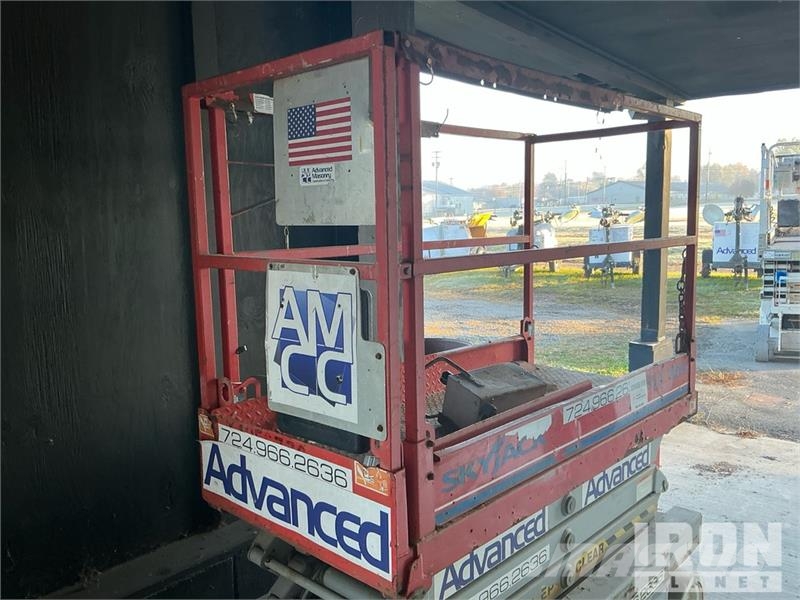 SkyJack SJIII-3219 Electric Scissor Lift Plataformas tijera