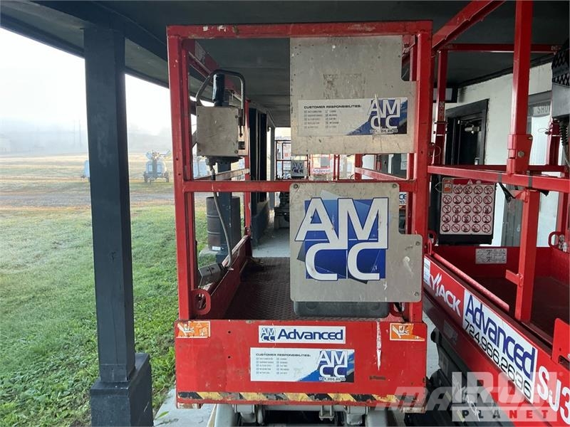 SkyJack SJIII-3219 Electric Scissor Lift Ножични работни платформи