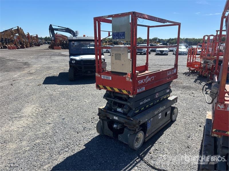 SkyJack SJIII 3219 Electric Scissor Lift Škarjaste dvižne ploščadi