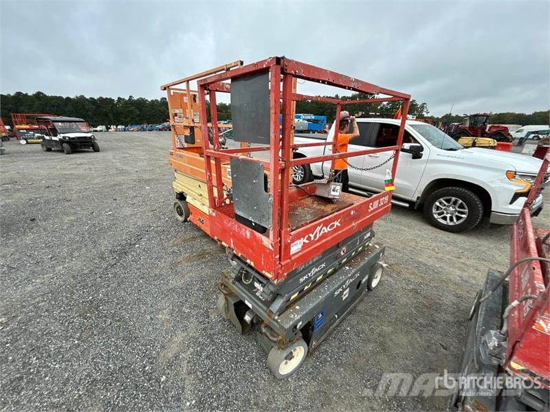 SkyJack SJIII 3219 Electric Scissor Lift Elevadores de tesoura