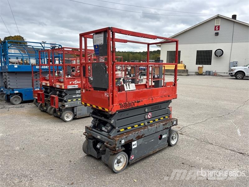 SkyJack SJIII 3219 Electric Scissor Lift Saksilavat