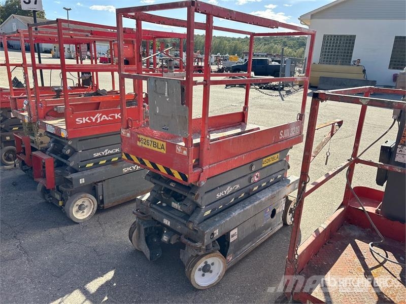 SkyJack SJIII 3219 Electric Scissor Lift Scheren-Arbeitsbühnen