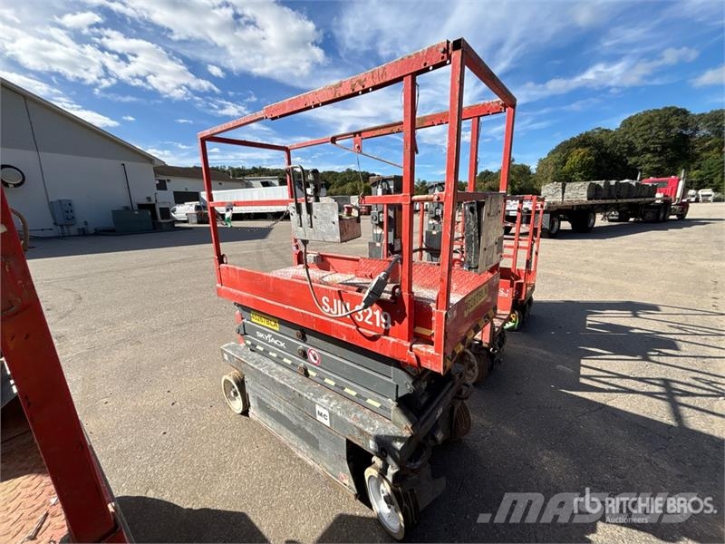 SkyJack SJIII 3219 Electric Scissor Lift Scheren-Arbeitsbühnen