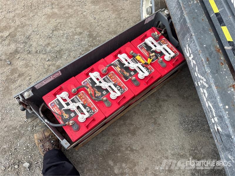 SkyJack SJIII-3219 Electric Scissor Lift Šķerveida pacēlāji