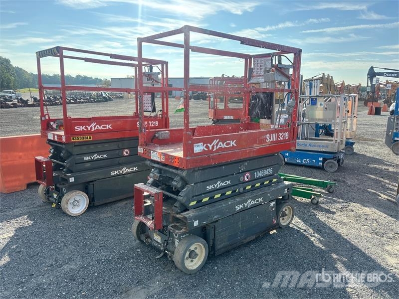 SkyJack SJIII 3219 Electric Scissor Lift Saxlifte