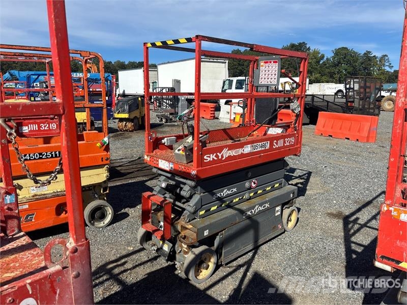 SkyJack SJIII 3219 Electric Scissor Lift Škaraste platforme