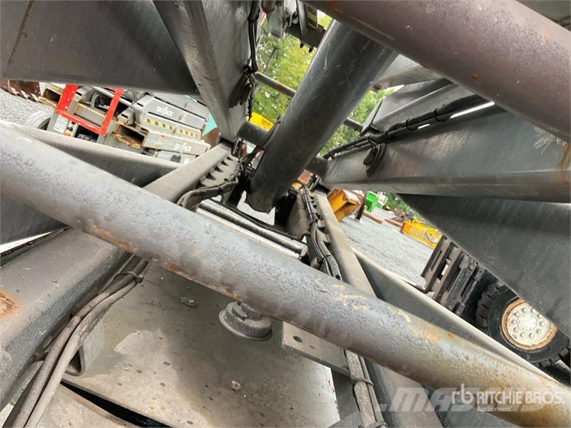 SkyJack SJIII-3219 Scissor Lift Škarjaste dvižne ploščadi