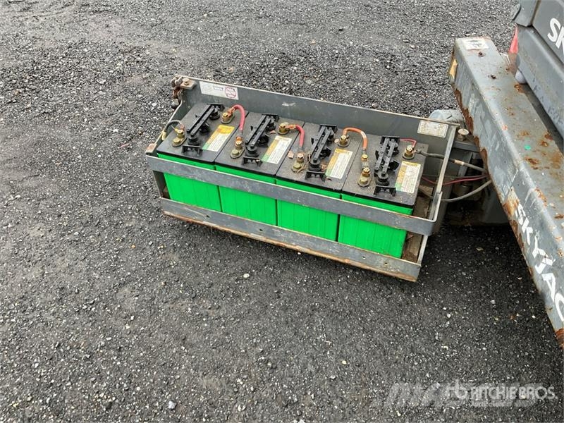 SkyJack SJIII-3219 Scissor Lift Škarjaste dvižne ploščadi