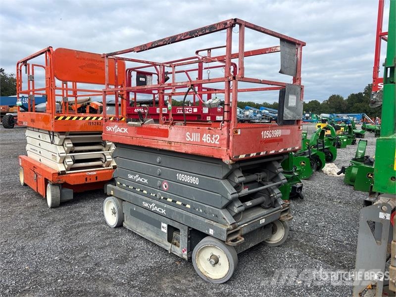SkyJack SJIII 4632 Electric Scissor Lift 剪式升降機