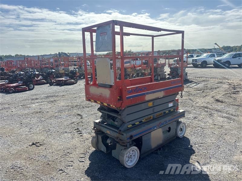 SkyJack SJIII3219 Electric Scissor Lift Elevadores de tesoura