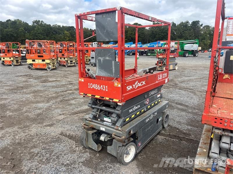 SkyJack SJIII3219 Electric Scissor Lift Elevadores de tesoura