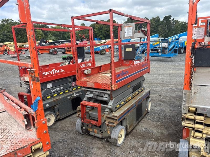 SkyJack SJIII3219 Electric Scissor Lift Elevadores de tesoura