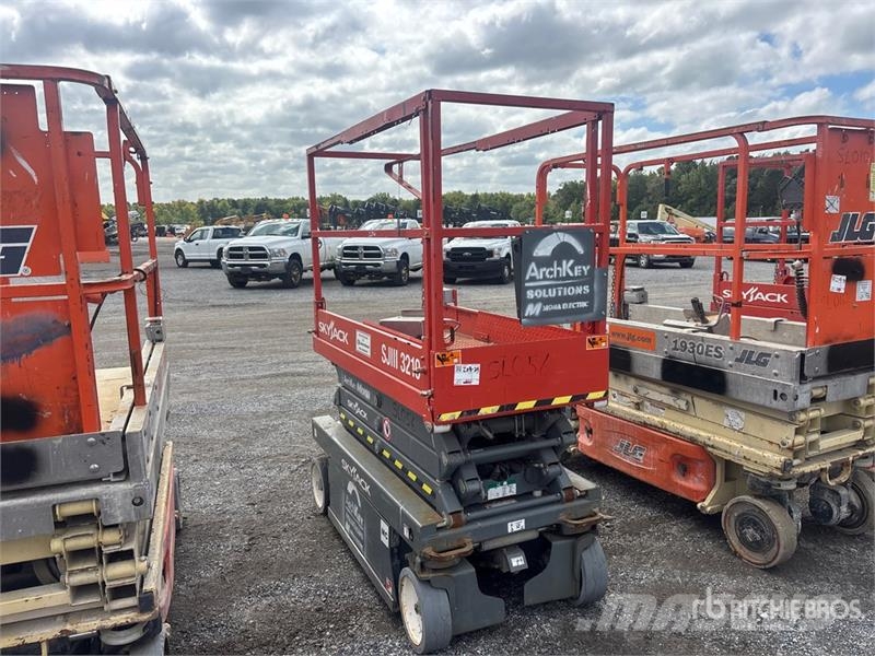 SkyJack SJIII3219 Electric Scissor Lift Elevadores de tesoura