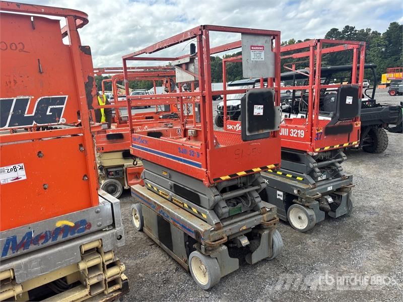 SkyJack SJIII3219 Electric Scissor Lift Elevadores de tesoura