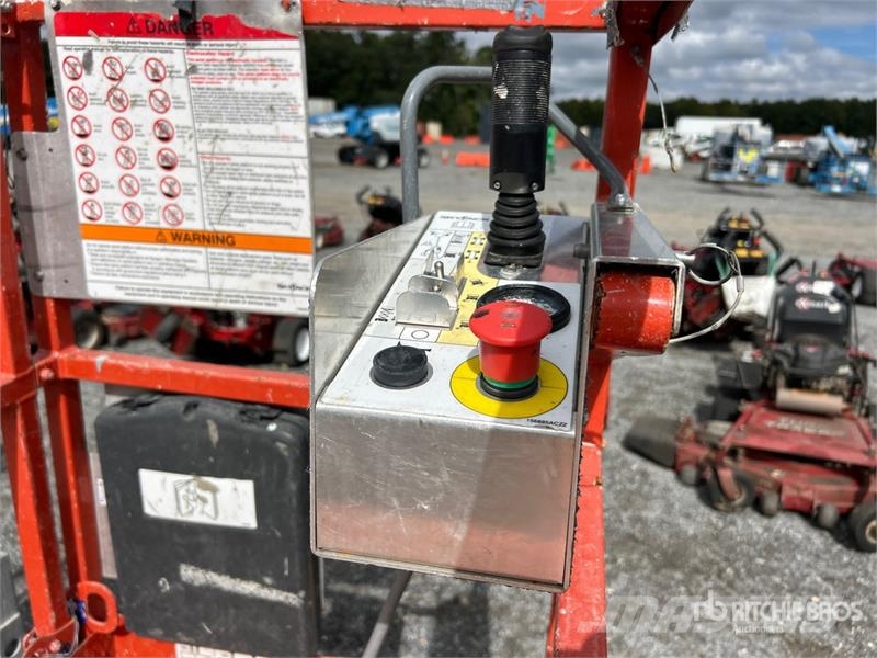 SkyJack SJIII3219 Electric Scissor Lift Elevadores de tesoura